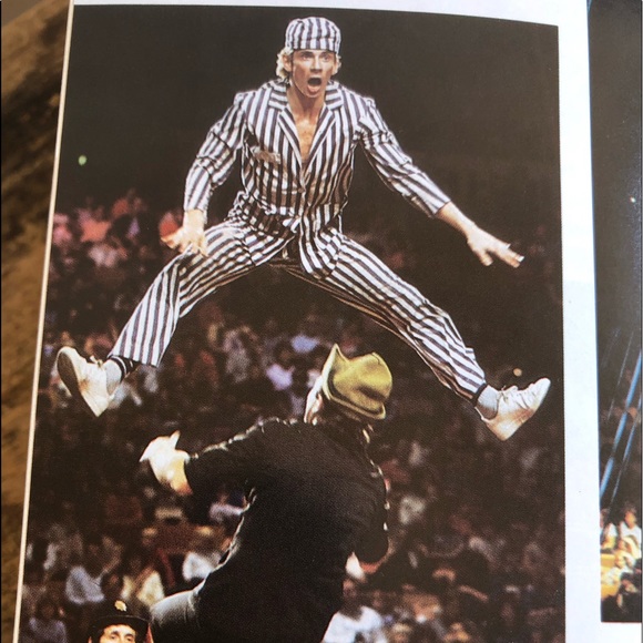 RINGMASTER Year w/the Greatest Show on Earth Book - Picture 8 of 11